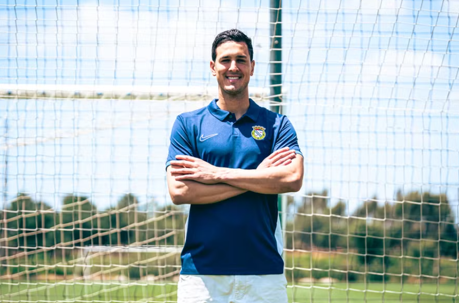 Jhonatan Luiz reforça o Alverca