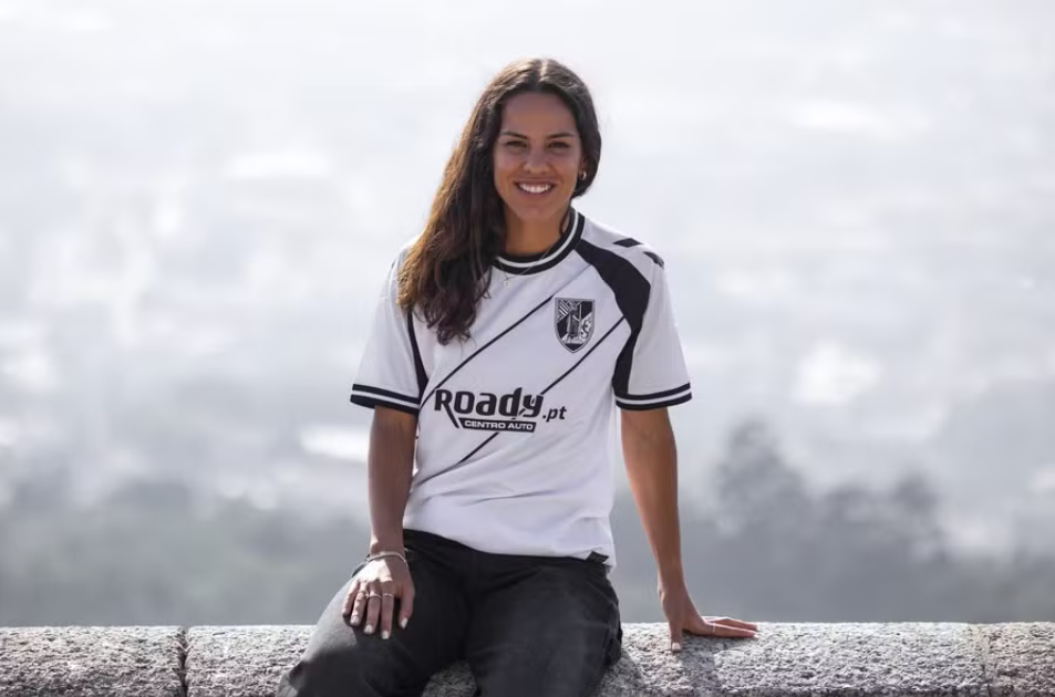 Samara Lino emprestada ao Vitoria SC