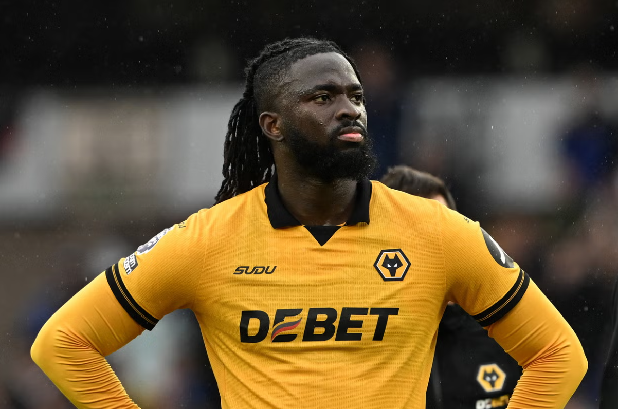 Wolverhampton empresta Tolu Arokodare ao Ajax