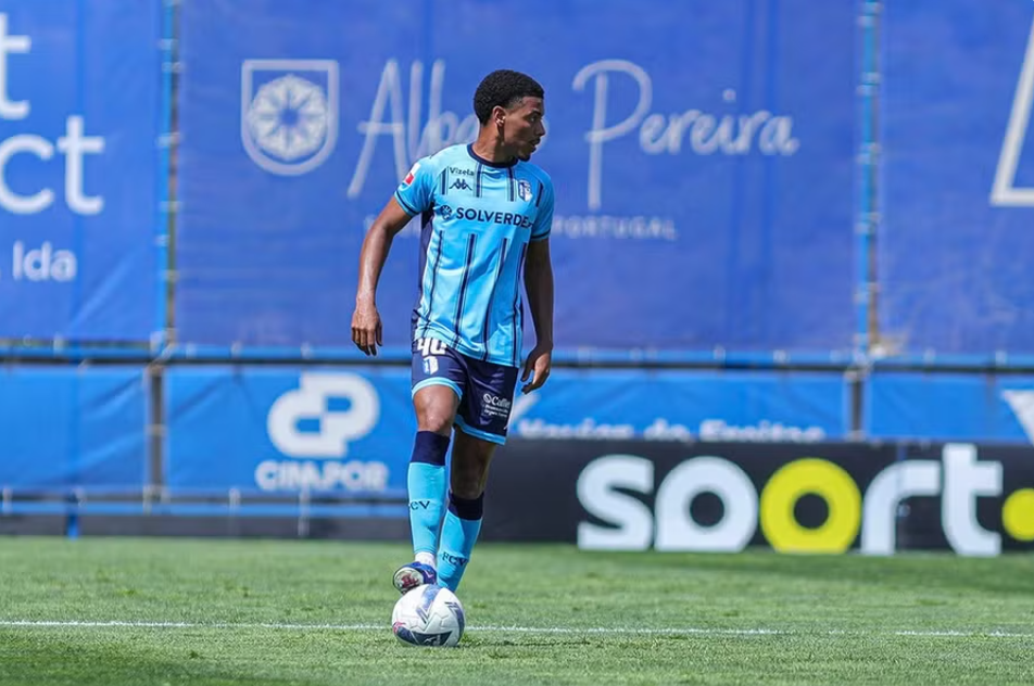 Ítalo Henrique rumo à Ucrânia